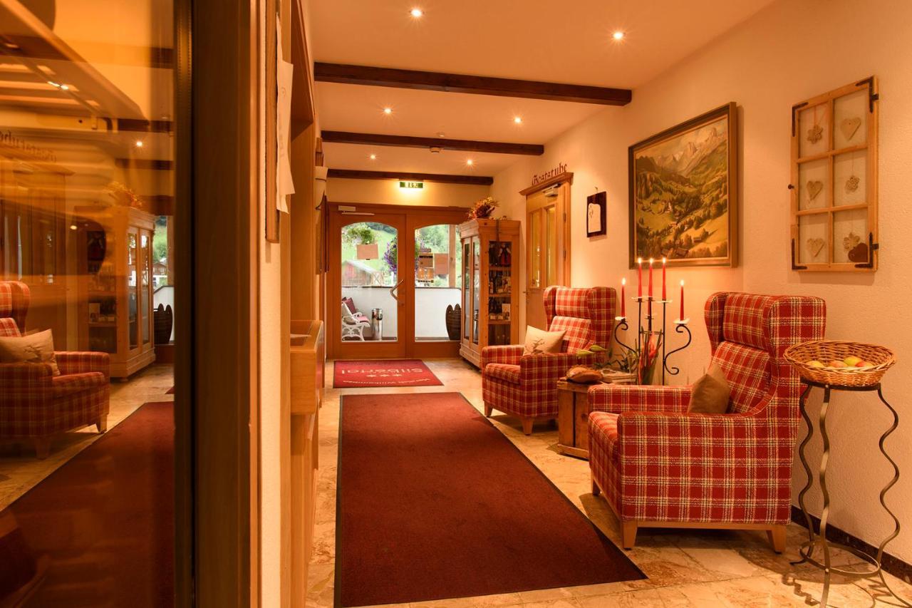 Hotel Silbertal Bagian luar foto